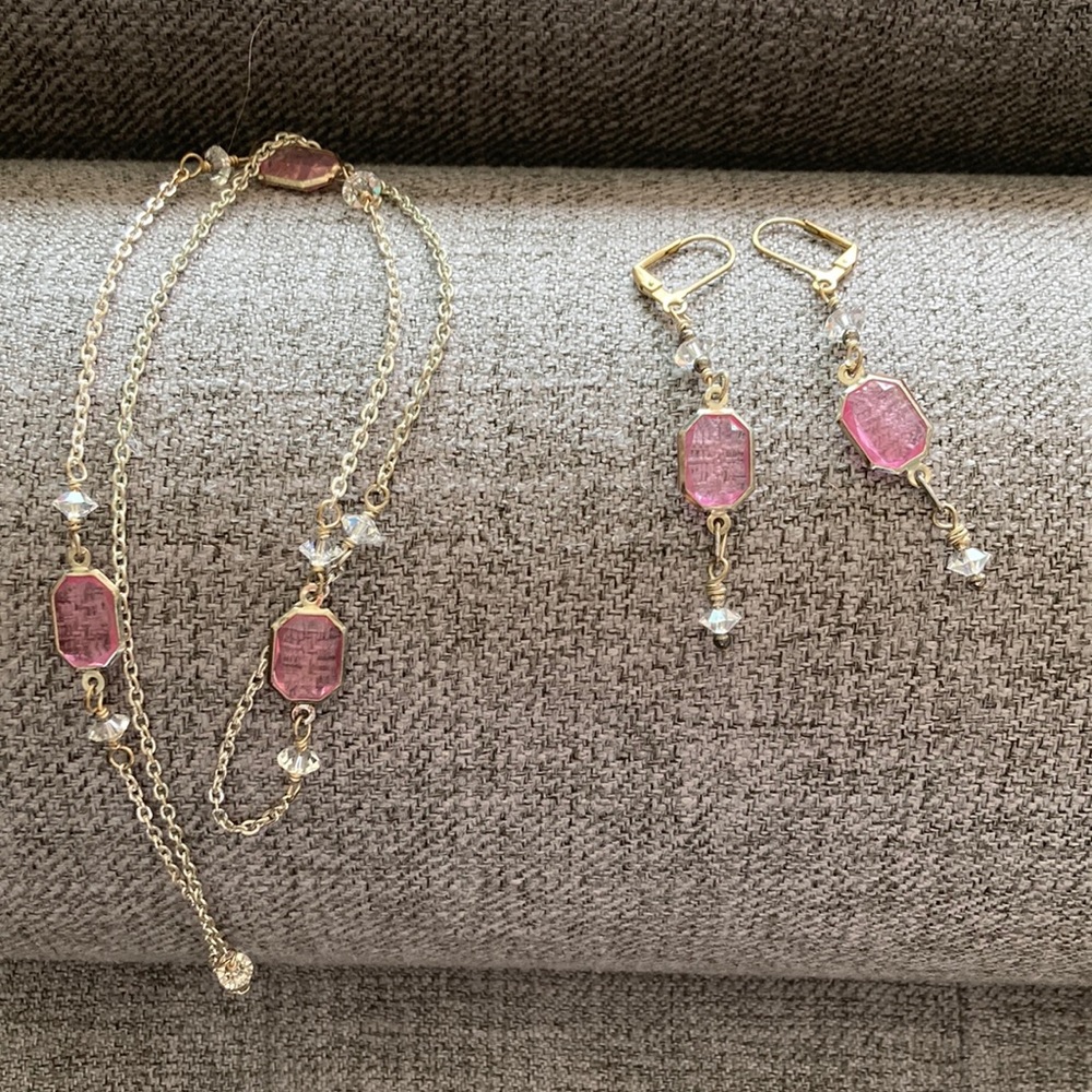 Crystal pink necklace 12”